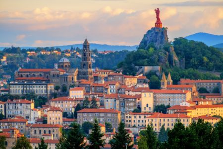 Vue aérienne du Puy en Velay